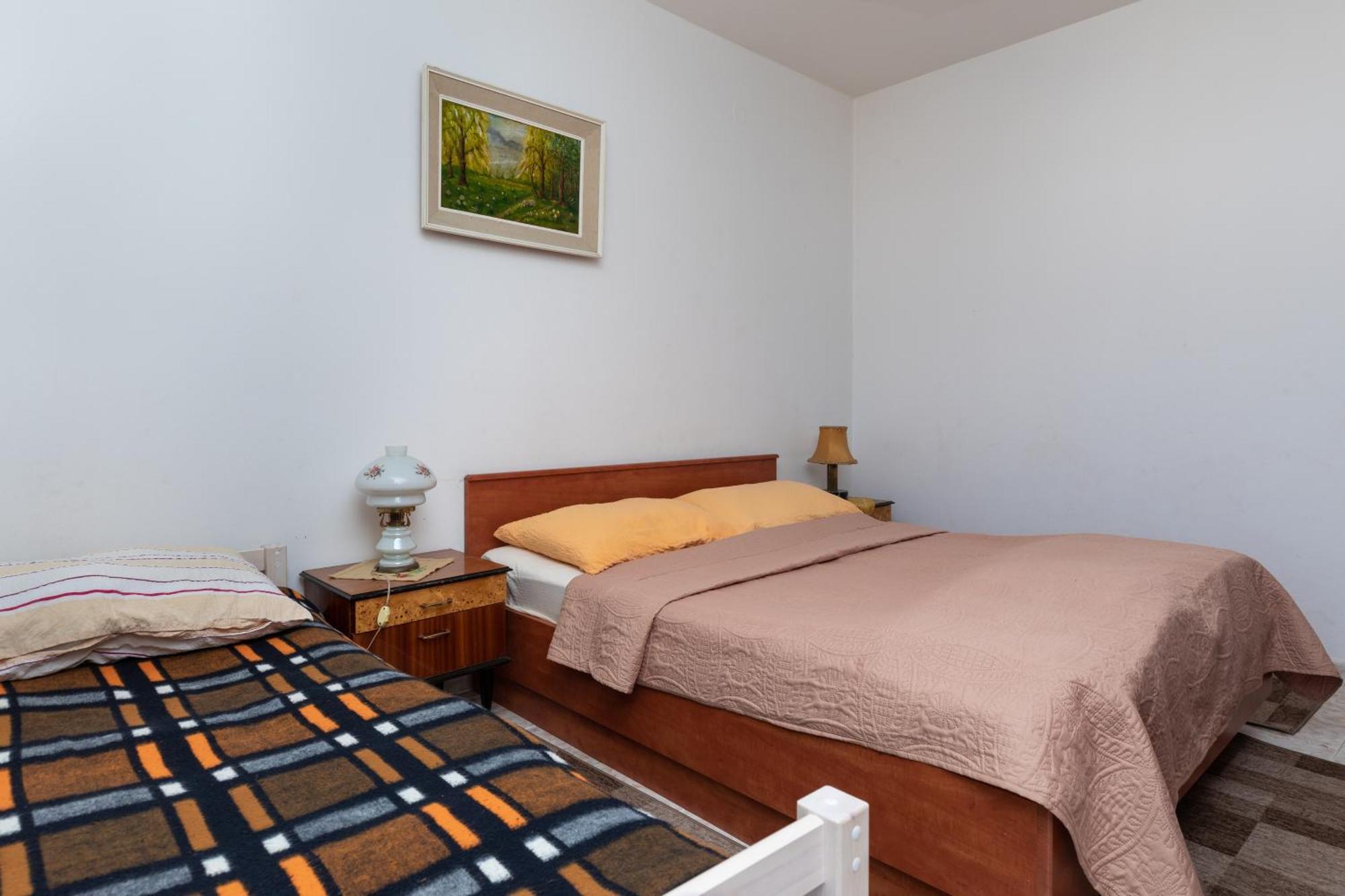 Apartments By The Sea Sumpetar, Omis - 9435 Rom bilde